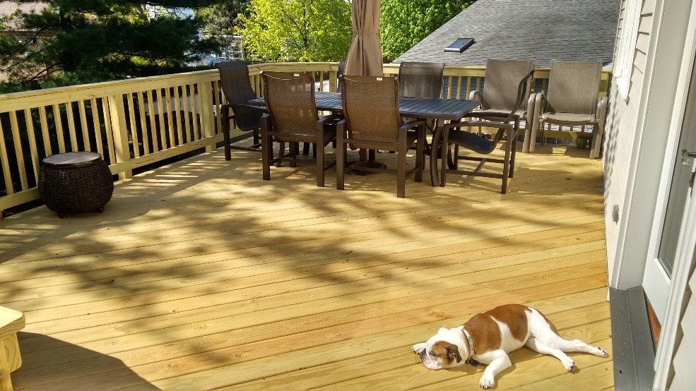 Wood deck built by professional wood deck builder, Archadeck of Charlotte